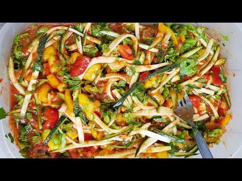 recette-~-salade-saine,-crue,-fruitée,-rassasiante-et-facile-à-mâcher: