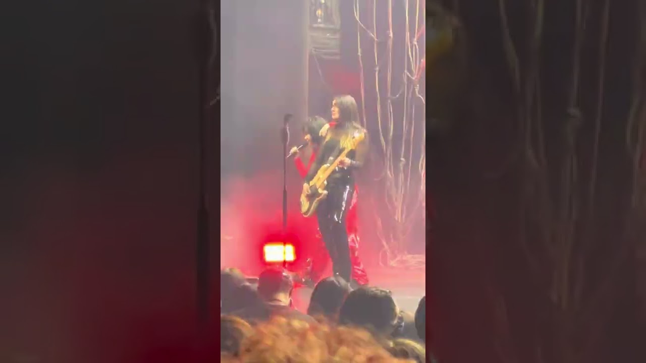 Demi Lovato - Heart Attack - Beacon Theatre 10/18/22