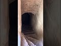 بيت متروك في مقبرة وادي السلام