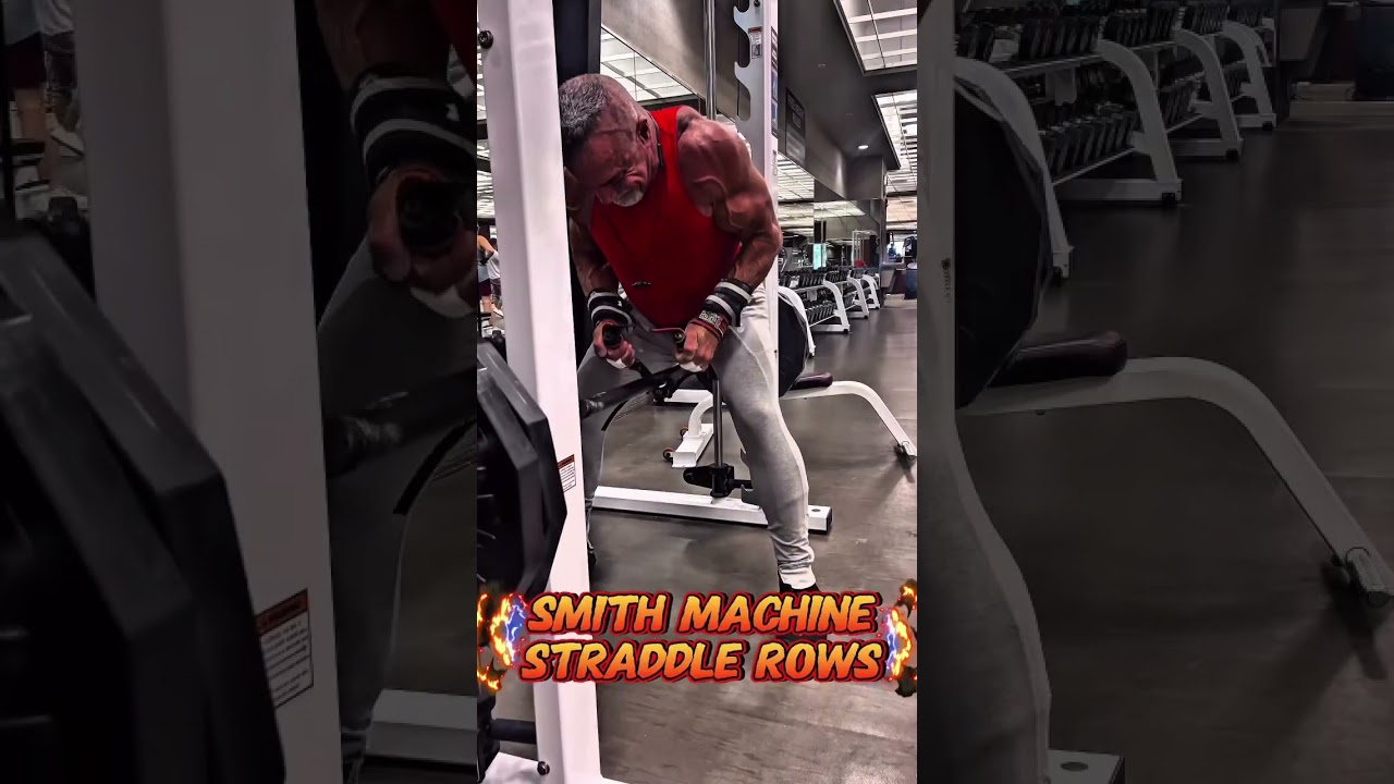 BACK THICKNESS SMITH MACHINE STRADDLE ROWS #workout #muscle #motivation #exercise