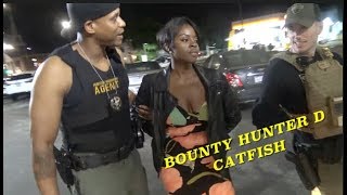 Bounty Hunter D On A Dating Site screenshot 1