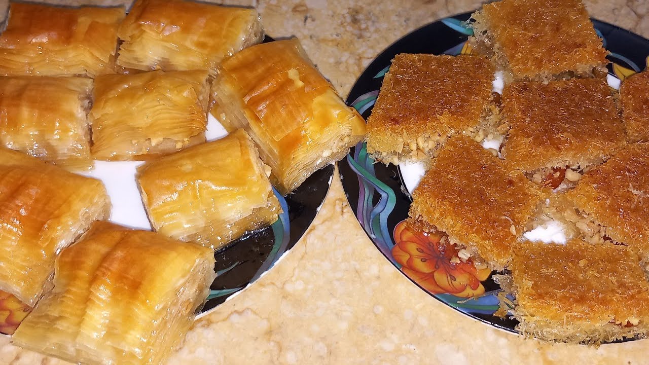 نسيت أى طريقة عملتها قبل كدااا مورق وخفيف وبدون وقص ولا مجهود هتعمليه وكنافة محشية مكسرات خطيرة