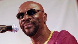 Isaac Hayes - Walk From Regio&#39;s