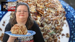 Easy Cheese Ball recipe! #Christmas #Cheese