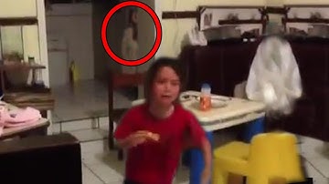 Hantu Tertangkap Kamera? 5 Video Menyeramkan