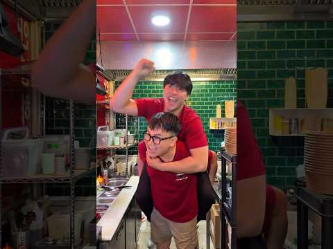 Our daily joy at work 🥰 #aigoberlin #halalfood #koreanfoodinberlin