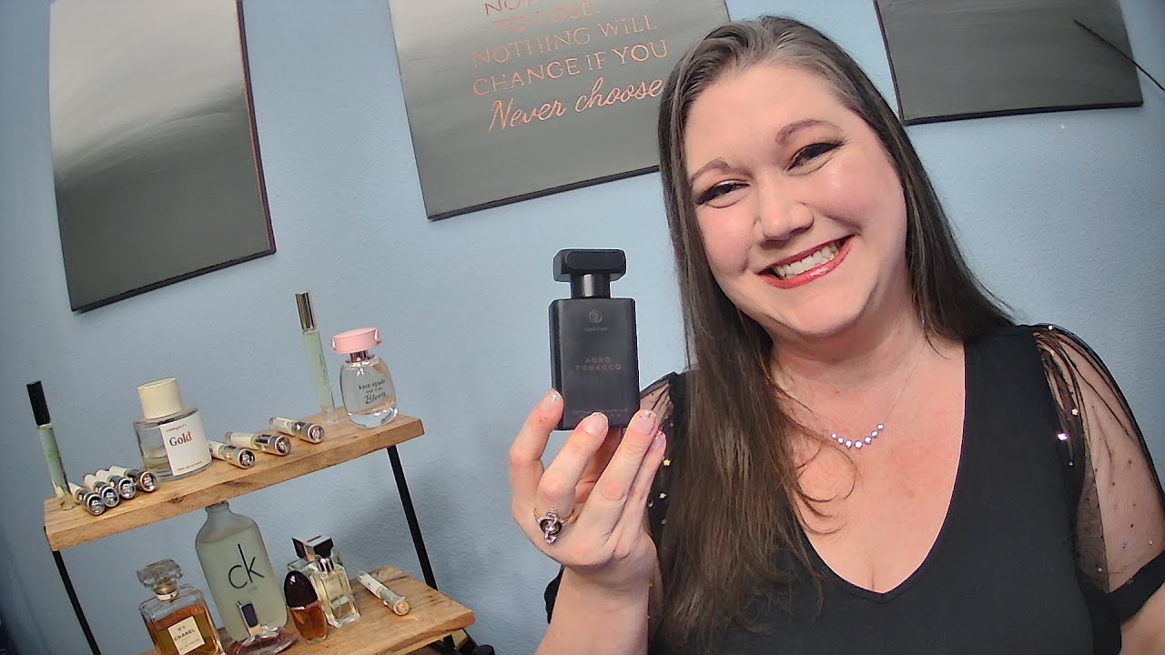 ASMR Roleplay - Fragrance counter roleplay