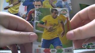 Öffne Blister der Adrenalyn XL Road to World Cup 2014 Brazil