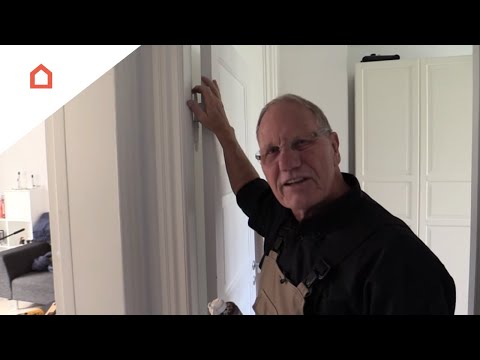 Video: Hvordan smører du knirkende dørhengsler?