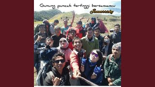 Gunung Puncak Tertinggi Bersamamu