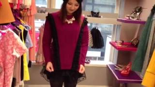 フロントフリルニット