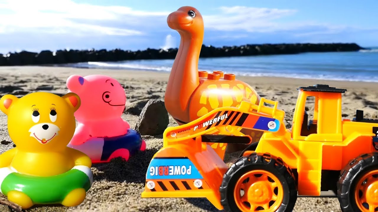 Toys at the beach. Playtime for kids. Videos for kids.