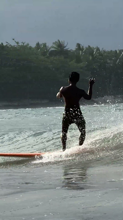 SURFING DI BATU KARAS