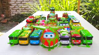 Clean up muddy minicar & Disney pixar car convoys! Play in the garden by Mantul Cars 4,476 views 2 weeks ago 9 minutes, 11 seconds