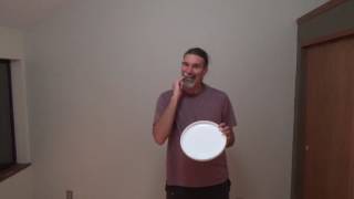 Freestyle Frisbee HowTo - Eating Crow