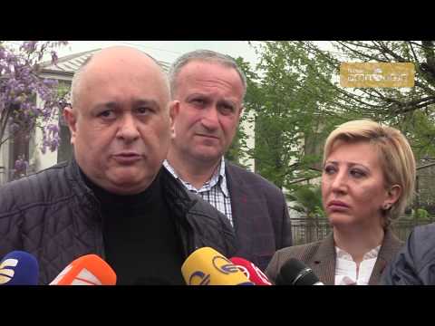 ამომრჩევლები იმ სკოლის მისამართზე არიან რეგისტრირებულები, სადაც ახლა ეკლესიაა