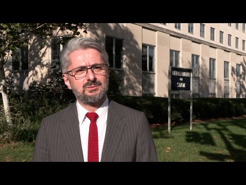 ნიკა გვარამია ვაშინგტონში სახ.დეპის წარმომადგენლებს ხვდება