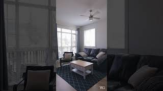 FANTASTIC END UNIT TOWNHOUSE IN MAPLE HEIGHTS CLOSE TO EVERYTHING!