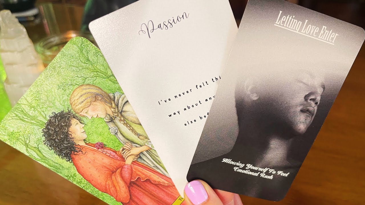 Кто-то не может отрицать свою СТРАСТЬ к тебе и хочет стать ближе ❤️‍🔥Рискуя ради этой родственной...