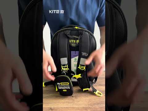 Шкільний набір Kite Education DC Batman SET_DC25-555S (рюкзак, пенал, сумка) 115-130см, видео 1