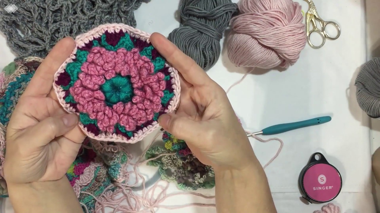 Шаль-накидка произвольной формы, связанная крючком, часть 1.