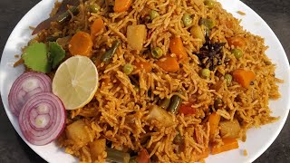 செட்டிநாடு வெஜிடபிள் பிரியாணி/Chettinad Vegetable Biryani In Pressure Cooker/Veg Biryani Recipe