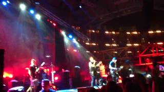Yellowcard - Only One (Live in Singapore at the coliseum, hard rock hotel)