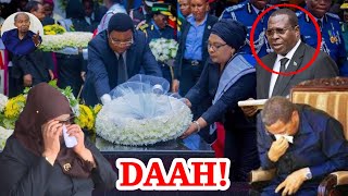 Taarifa Mbaya Sana!Aliyekuwa Makamo Wa Rais wa Tanzania Afariki Dunia Gafla! Ni Pigo kwa Taifa. Taarifa Mbaya Sana!Aliyekuwa Makamo Wa Rais wa Tanzania Afariki Dunia Gafla! Ni Pigo kwa Taifa.