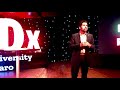 Tomar decisiones que valen la pena | Ricardo Virués Macías | TEDxAnáhuacUniversityQuerétaro