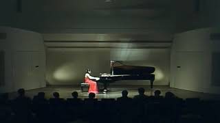 萬谷　衣里 - 演奏動画のサムネイル