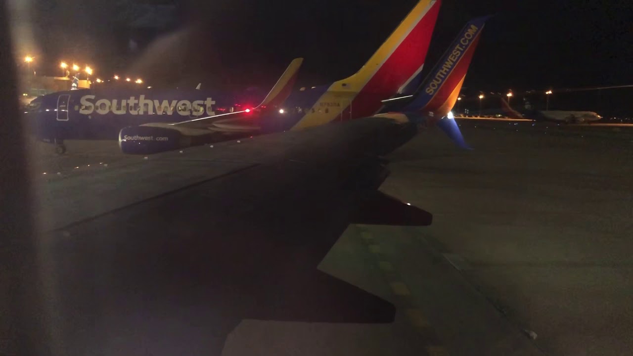 Full Flight Southwest Airlines 737-8H4 - N8605E - Denver - Nashville DEN - BNA.