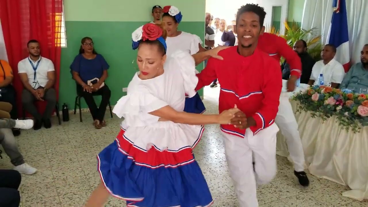 EL FAROLITO.. GRUPO DE BAILE ALCALDIA DE PIMENTEL.. EN EL ACTO INICIO DE AÑO ESCOLAR 2022-2023.