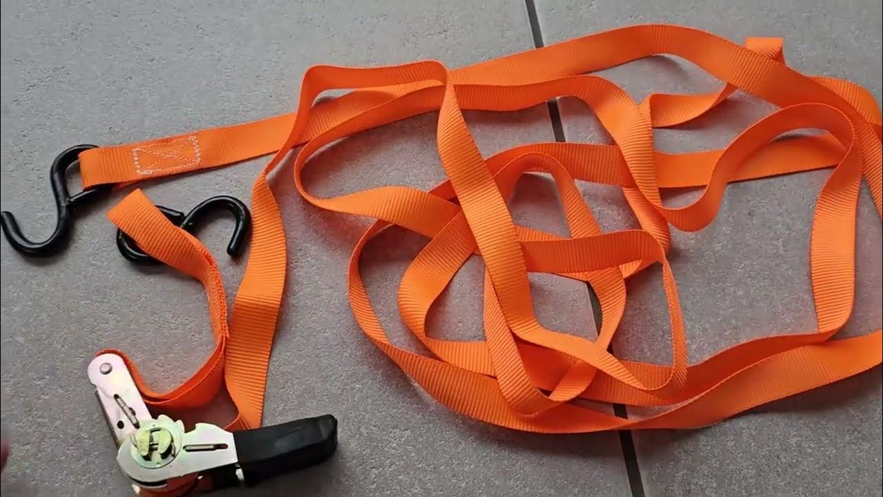 Lot de 4 pratiques sangles à cliquet 5m Solides crochets Compactes Capacité d