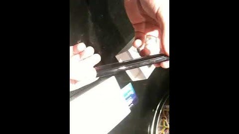 Unboxing HTC HD7 windows 7 phone