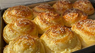 видео: Булочки с сыром — мягкие, воздушные, как пух! Невероятно вкусный рецепт! картинка: Булочки с сыром — мягкие, воздушные, как пух! Невероятно вкусный рецепт!