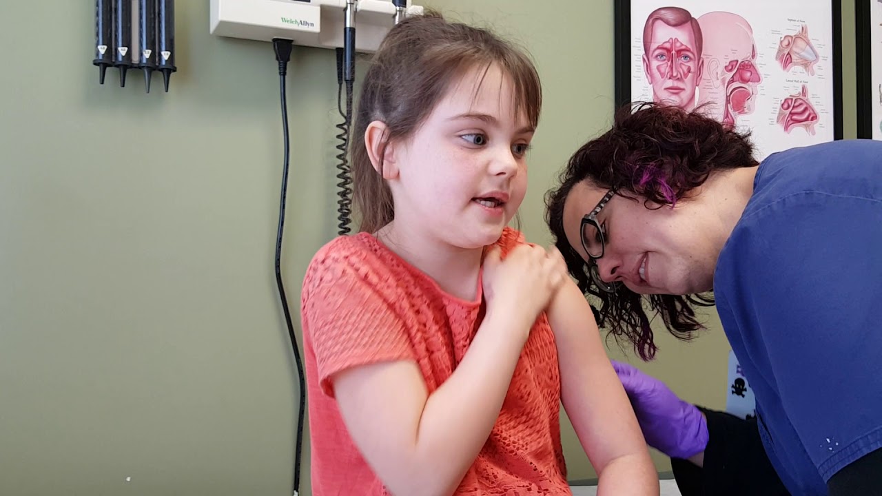 Ashlyn and her Xolair injection today - YouTube