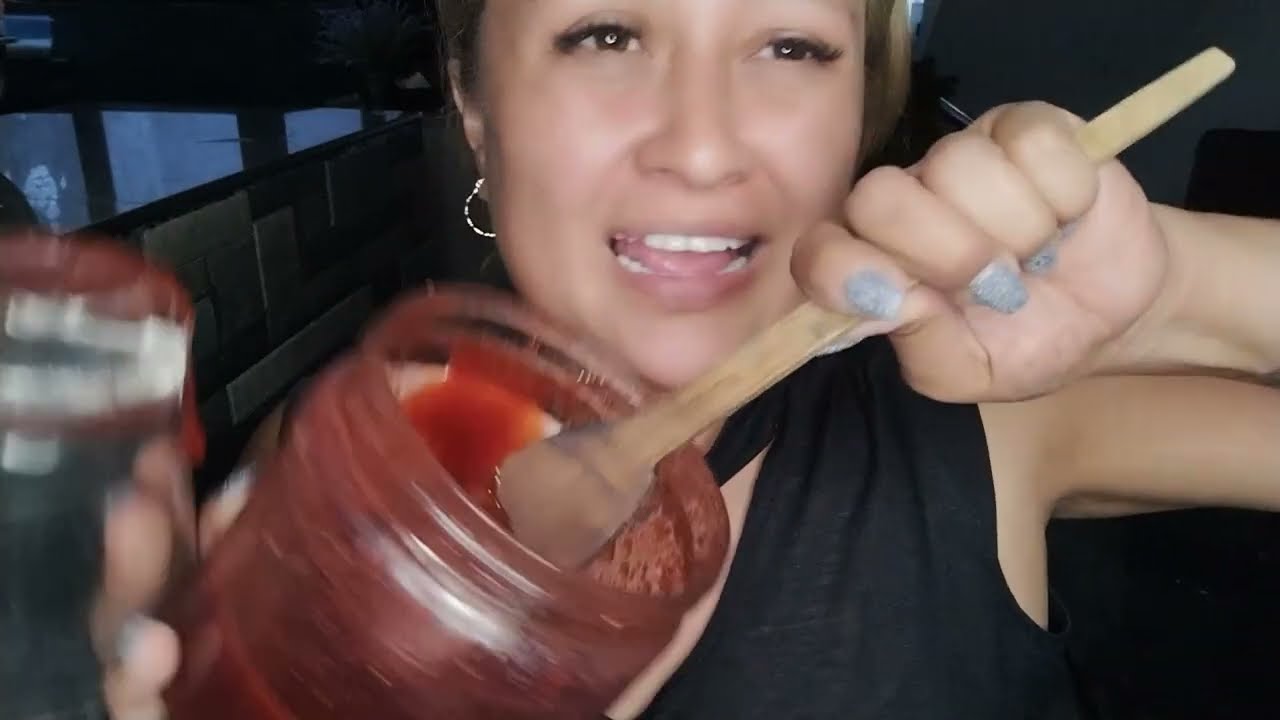 ASMR lamiendo vaso con chile vitalhealth