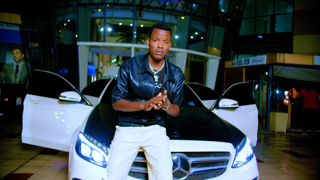 Marafiki fake - Maxwel Mwalimu (Visualizer)