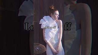 Celebrity She did how many poses?! #model #redhead #ginger #modeling #poses #pose #aspiringmodels #pose Net Worth