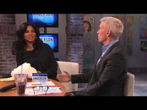 Toni Braxton Loves Feet