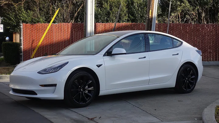 Tesla Model 3 - Stormtrooper - Chrome Delete, Powdercoat Wheels, Blackvue 750s