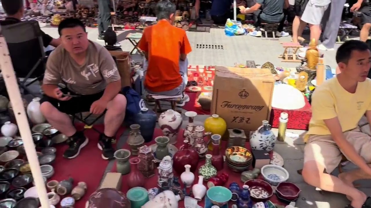 北京潘家园跳蚤市场古玩地摊儿