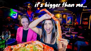 i tried a $2000 Seafood Tower in LAS VEGAS 🤯