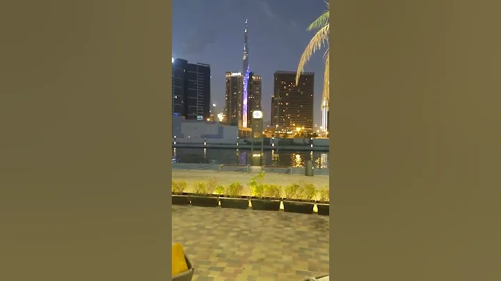 Canal side restaurant with Burj khalifa view ! #burjkhalifa #restaurant #businessbay #dubai #uae
