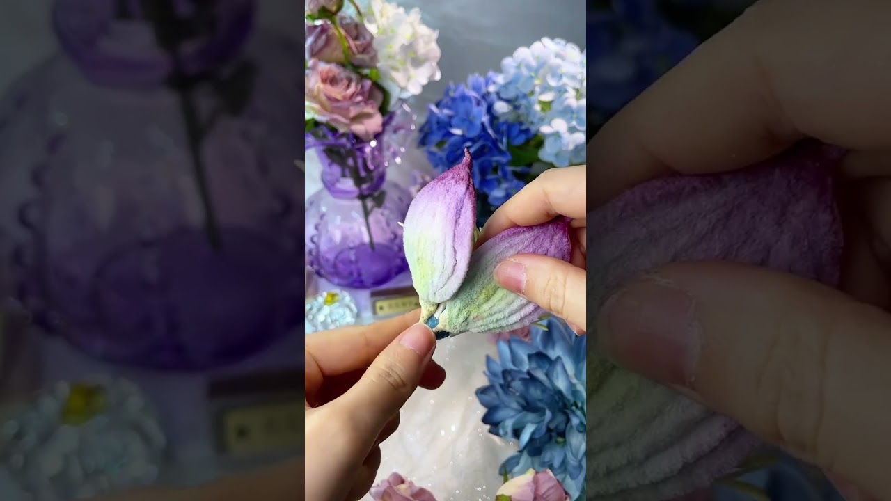 Twist stick burn foil Purple lotus three-dimensional painting in the new year. I wish you