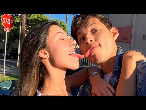HOW DID WE MEET? Our story Simon & Daniela