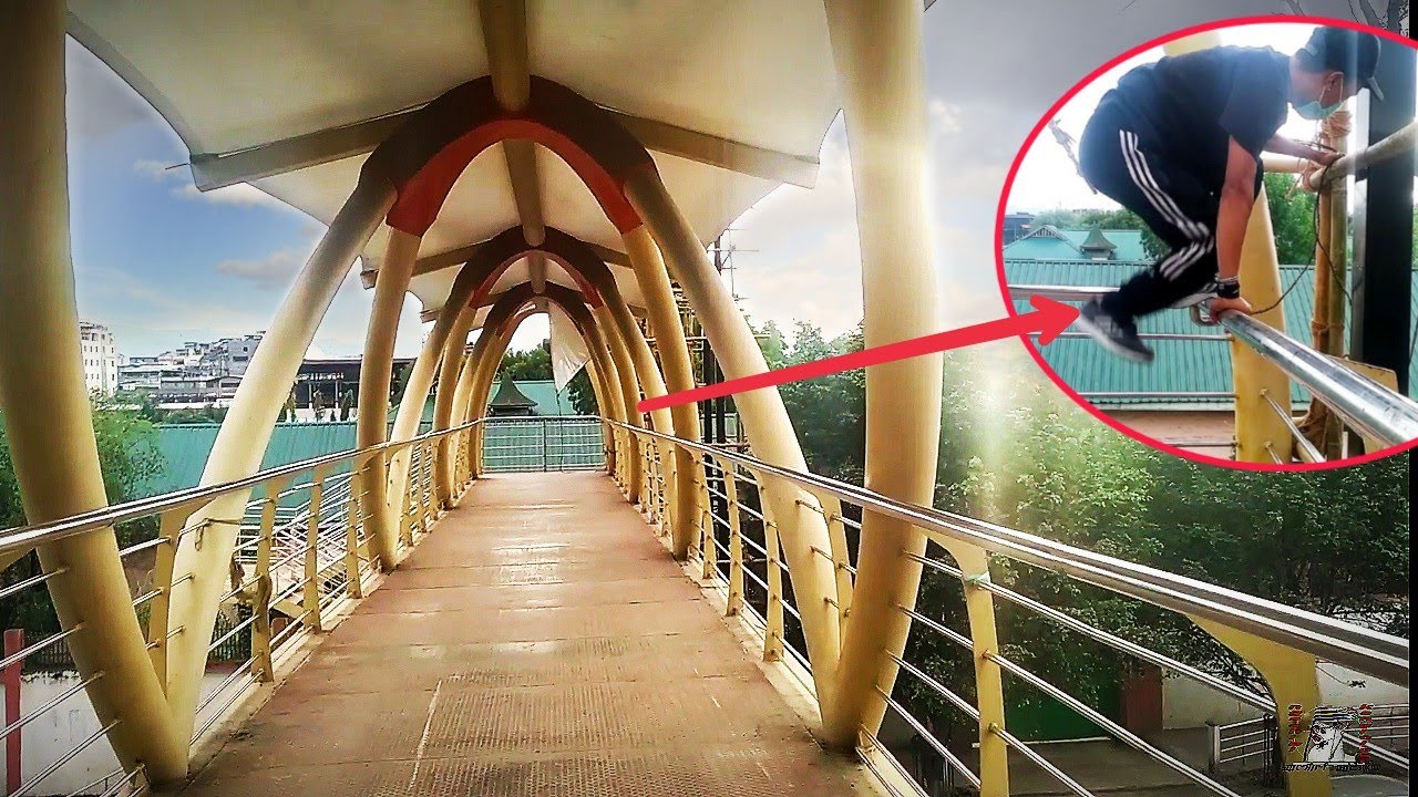 How N Why 😱   /   My SBI A/C has a debit by transfer of Rs 147.50