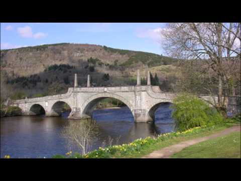 Discover Scotland - Aberfeldy, Perthshire