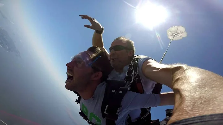 Michael Brickle @skydiveobx