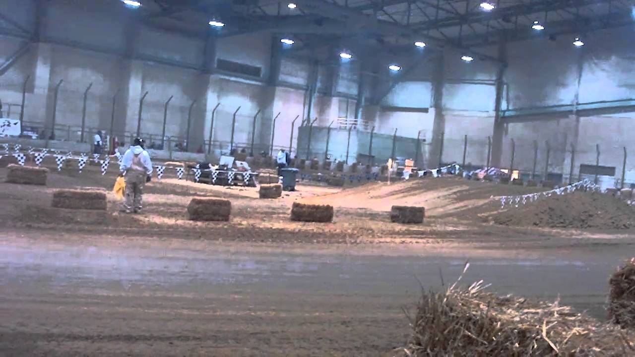 indoor racing at Duquoin feb 5 2011 - YouTube